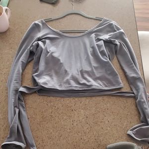 It's a tie long sleeve